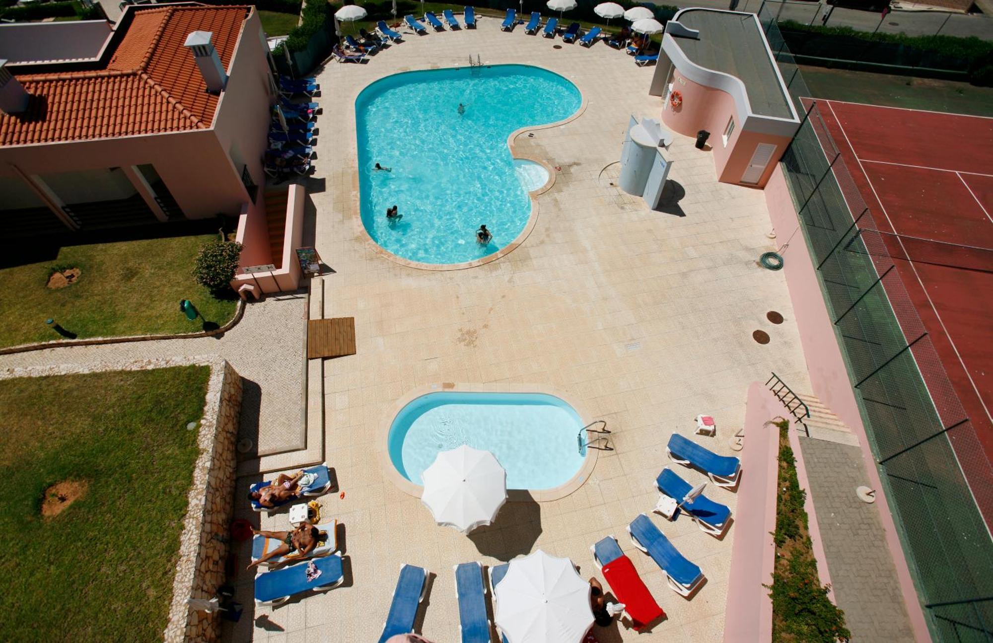 Apartamentos Coral Do Vau ปอร์ติเมา ภายนอก รูปภาพ
